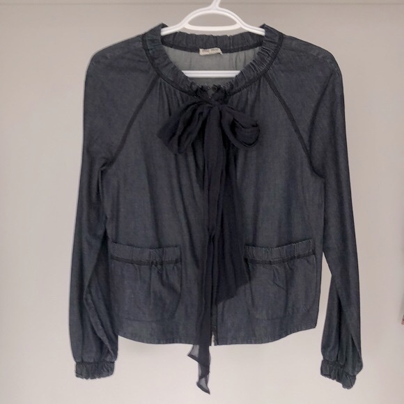 Authentic Miu Miu Denim Colour Cotton Jacket with Bow Collar Detail - Picture 1 of 9